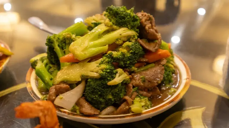 Dikira Sehat, Beef Broccoli Restoran China Ternyata Lewati Proses Ini