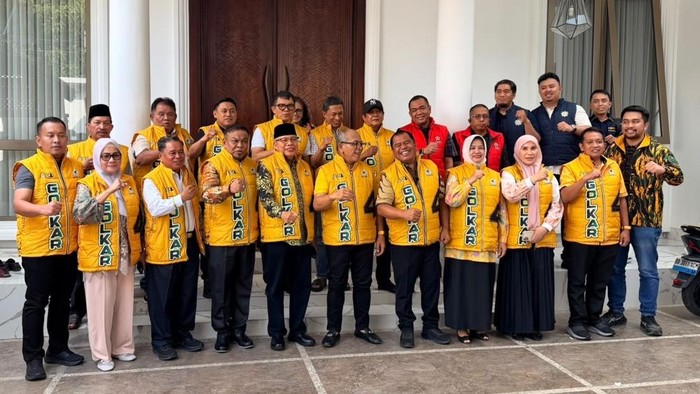 Ilham Arief Sirajuddin (IAS) kumpulkan pengurus DPD II Golkar menjelang Musda Golkar Sulsel.