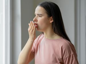 Diet Terlalu Ketat Bikin Bau Mulut? Dokter Gizi Bilang Begini