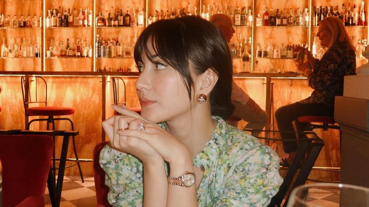 Seru! Jessica Mila Kulineran di Italia, Cicip Caprese Salad hingga Tiramisu