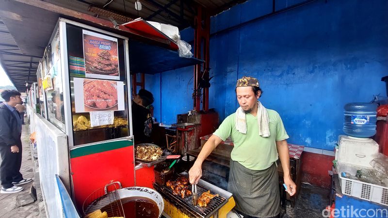 Ketika QRIS dan KUR BRI Topang Usaha Ayam Penyet Eks Tukang Ojek