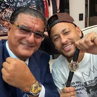 Neymar Pamer Jam Tangan Mewah Baru Bertabur 286 Berlian, Harga Rp 18 Miliar