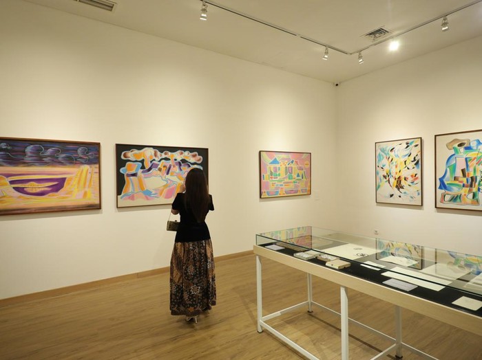 Pameran Seni Oesman Effendi di Galeri Nasional Indonesia