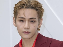 Kim Taehyung Effect! Sumbang Exposure CELINE Rp 69 M Meski Absen di Paris