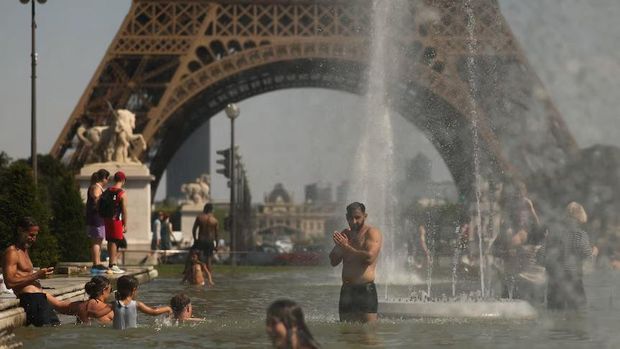 Prancis dilanda gelombang panas terparah yang pernah terjadi. (Reuters: Gonzalo Fuentes)