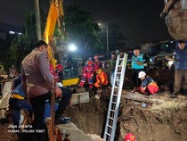 Kronologi Bocah Jaksel Jatuh ke Lubang Saat Main hingga Terjebak Berjam-jam