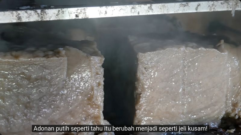 Proses pembuatan mie lethek di Bantul, Yogyakarta, sukses bikin orang Jepang tidak bisa berkata-kata.