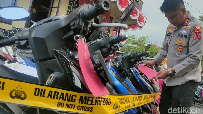 Puluhan unit sepeda motor diamankan dari komplotan pencuri
