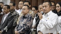 Usai pertemuan, Prasetyo mengatakan rapat koordinasi tersebut membahas kebijakan ekonomi, mulai dari aspek makro, fiskal, hingga persoalan sektor riil, termasuk pasokan gas untuk industri. Koordinasi antarlembaga menjadi kunci dalam menjaga perekonomian nasional. Foto: ANTARA FOTO/Dhemas Reviyanto