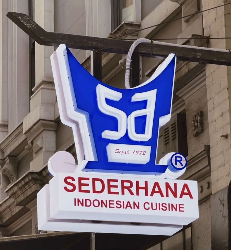 Restoran Sederhana Buka di Australia, Antrean Panjang hingga Semua Lauk Ludes!