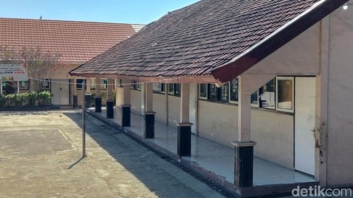 Suasana SDN 1 Batuyang, Kecamatan Pringgabaya, Lombok Timur, NTB, Senin (29/6/2026)