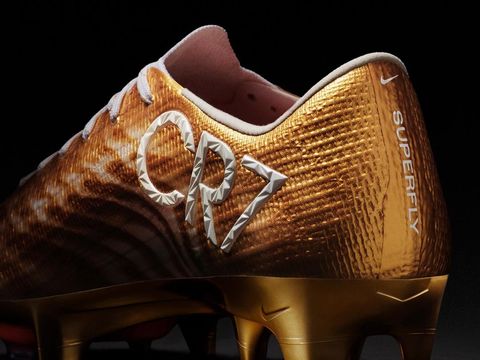 Sepatu Nike Ronaldo