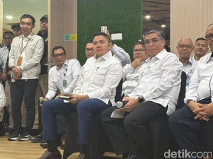 Teddy Ungkap PR Pemerintah: Mahasiswa Lulus Kuliah Langsung Dapat Kerja