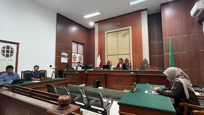 Sidang Praperadilan mantan Pj Gubernur Sulsel Bahtiar Baharuddin di PN Makassar.