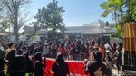 Potret Demo Copot Pak Dukuh Banyon Bantul, Massa Bawa Keranda ke Kalurahan