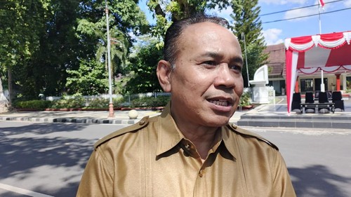 Ketua Timsel KPID NTB, Ahsanul Khalik, Senin (29/6/2026). (Foto: Ahmad Viqi/detikBali).