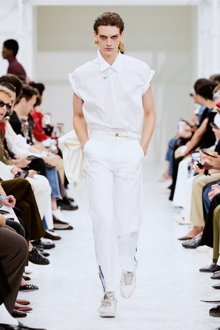 Kolaborasi Celine dan Reebok di Koleksi Celine Spring-Summer 2027