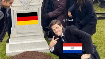 Jerman kalahnya tragis dari Paraguay lewat adu penalti. Langsung keluar meme pemakaman. Foto: X.com