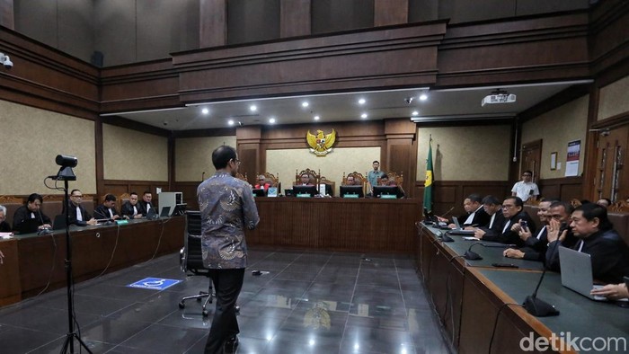Pengadilan Tindak Pidana Korupsi (Tipikor) Jakarta menggelar sidang pembacaan putusan terhadap mantan Menteri Pendidikan, Kebudayaan, Riset, dan Teknologi, Nadiem Makarim.