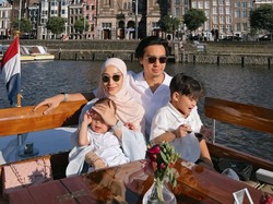 Modis dan Santun, Intip Potret Nikita Willy Berhijab Saat Liburan ke Eropa