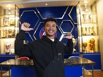 Robi Darwis Resmi Berseragam Arema FC