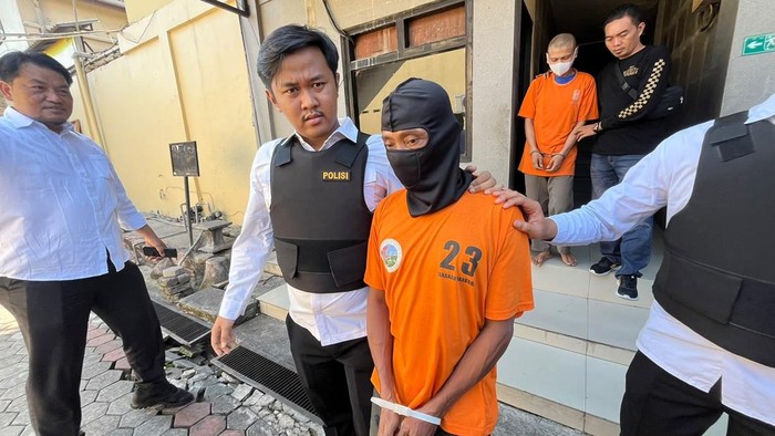 Dua tersangka pencurian rumah di Jetis, Mojokerto