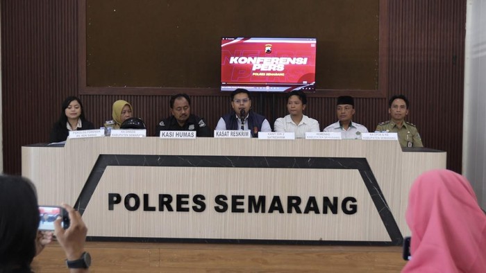 Konferensi pers di Mapolres Semarang, Selasa (30/6/2026).