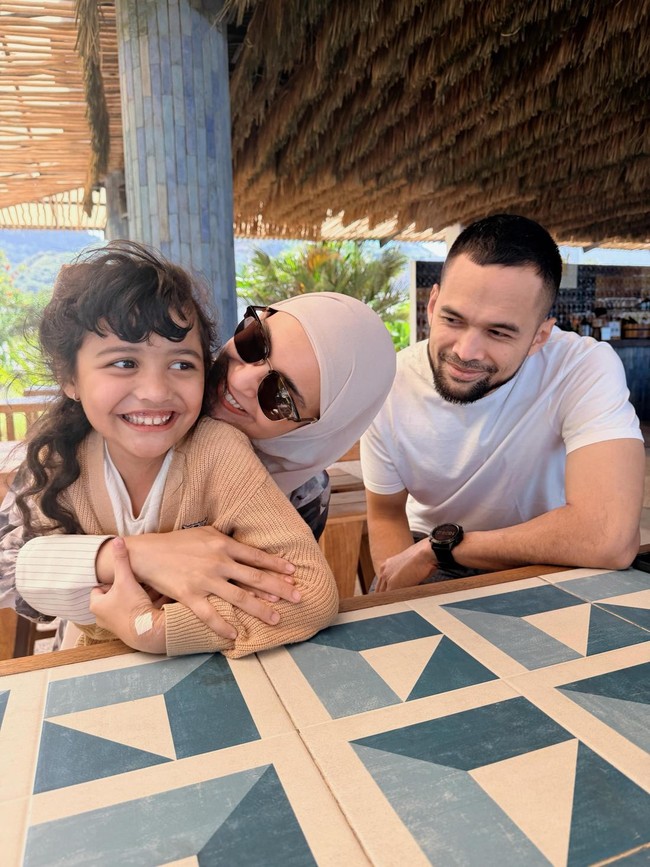Shireen Sungkar Berikan Hal Terbaik Buat Cut Shafiyyah yang Idap Autisme