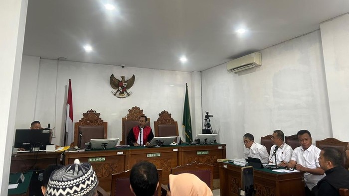 Sidang Praperadilan Roy Suryo