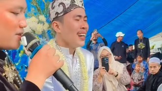 Kisah Haru di Balik Viral Tangis Histeris Pengantin Pria yang Bikin MC Kaget