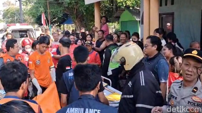 Supeltas ditemukan tewas di parit Mojokerto
