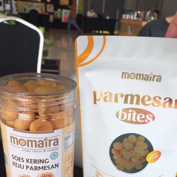 Usaha kue soes binaan Rumah BUMN Jakarta BRI.