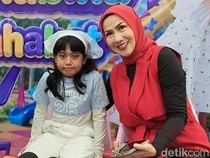 Venna Melinda Gak Mau Vania Jadi Artis Instan