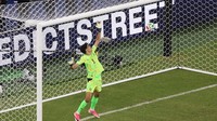 'Bunuh Diri' Verbruggen dan Tepisan Bounou Penentu Belanda Vs Maroko