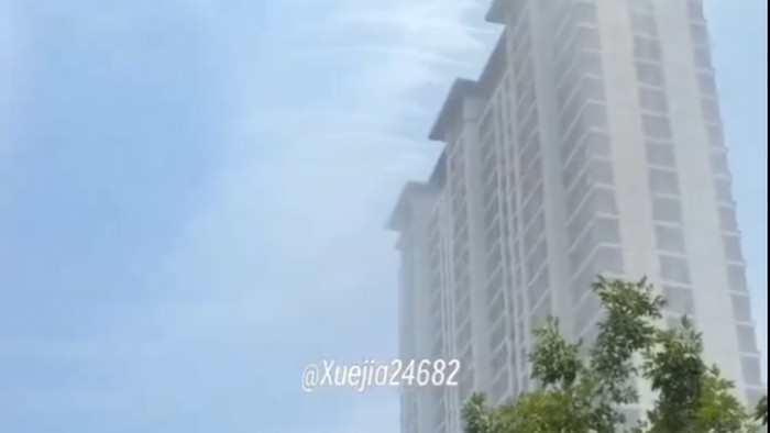AC Outdoor gedung di China.