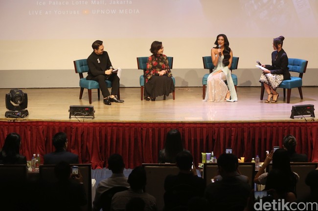 Lebih dari sekadar karya busana, kostum ini disebut membawa pesan bahwa kecantikan sejati lahir dari kepedulian terhadap sesama dan komitmen menjaga bumi sebagai warisan bersama.Foto: Ari Saputra