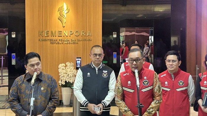 Chef de Mission Indonesia untuk Asian Games 2026 Todotua Pasaribu usai bertemu dengan Menpora Erick Thohir di Kantor Kemenpora, Rabu (1/7/2026).