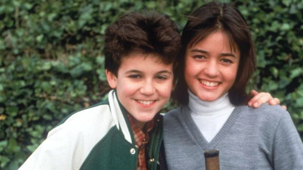 Danica McKellar Danica McKellar dalam serial televisi The Wonder Years (1988).