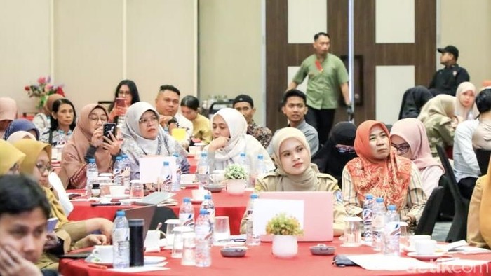 FGD Pola Hidup Sehat dan Perilaku Konsumsi Masyarakat Jawa Timur.