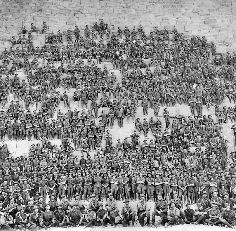 Foto-foto lawas ini mengungkap kisah kelam