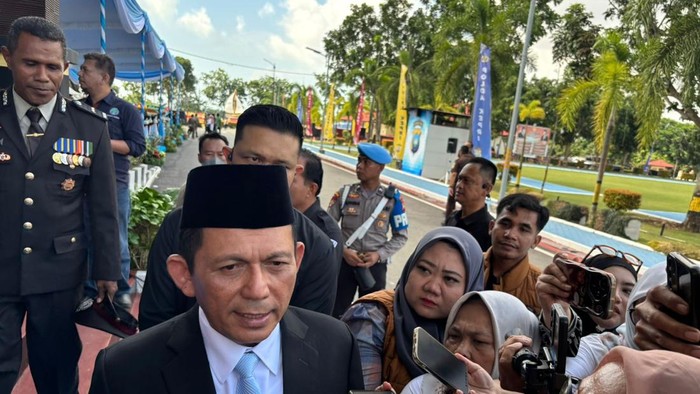 Gubernur Kepri, Ansar Ahmad .