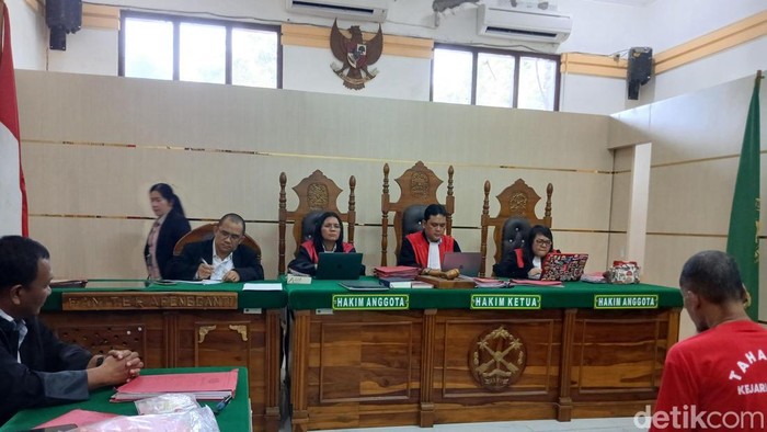 Sidang putusan Asrizal di ruang Cakra 3 Pengadilan Negeri Medan, Rabu (1/7/2026) sore.