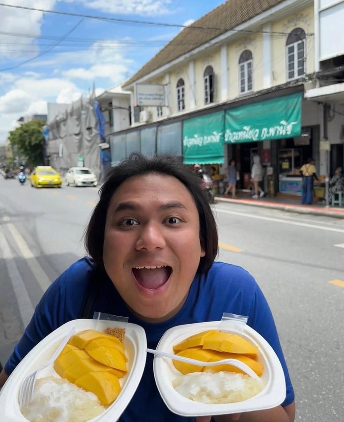 Keanu Agl Hobi Kulineran, Makan Hot Pot di Bali hingga Mangga di Thailand