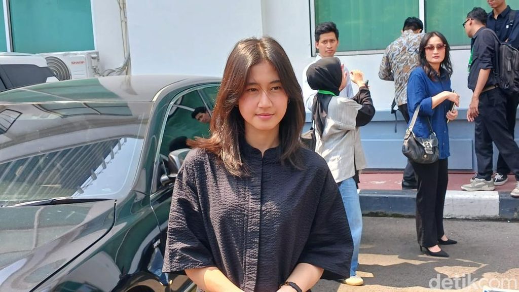 Keisya Levronka Ciptakan Lagu Usai Adik Jatuh dari Lantai 6 Kampus