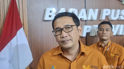 Kepala BPS Bali, Agus Gede Hendrayana Hermawan saat ditemui di kantor BPS Provinsi Bali, Rabu (1/7/2026).