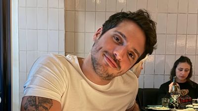 8 Foto Mathis Molinie, Chef Prancis Ganteng Digosipkan Jadi Pacar Baru Raisa