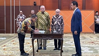 Purbaya Lantik Dirjen Anggaran & Dirjen Kekayaan Baru, Ini Sosoknya