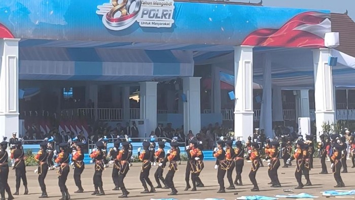 Penampilan polisi cilik saat hari Bhayangkara ke-80 (Rumondang/detikcom)