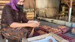 Keluh Peternak Ayam Petelur Kota Batu