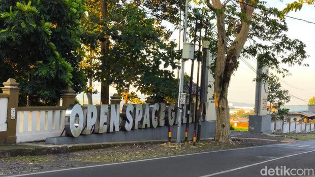 Suasana Open Space Gallery Kuningan. Suasana Open Space Gallery Kuningan.